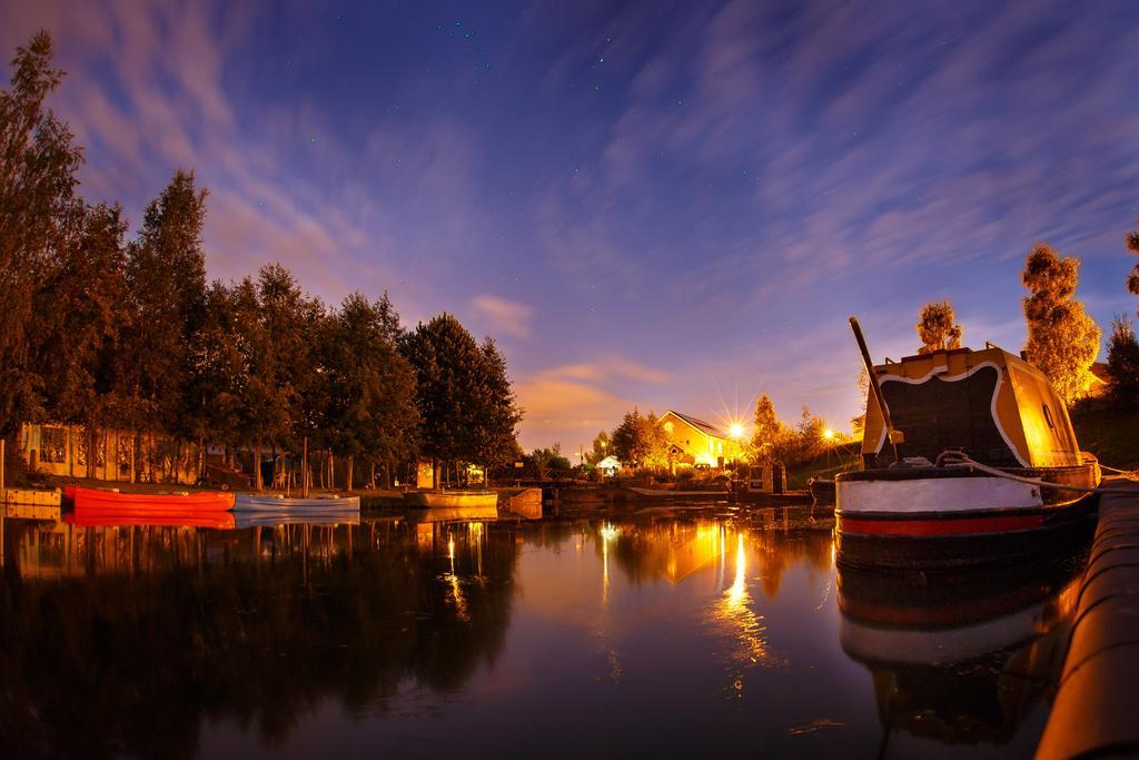 Bed and Breakfast The Mooring Post à Gloucester Extérieur photo